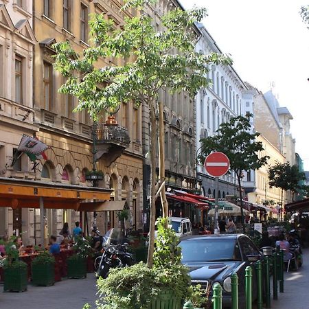 Lovely Apartment On Raday Corso Budapest Luaran gambar