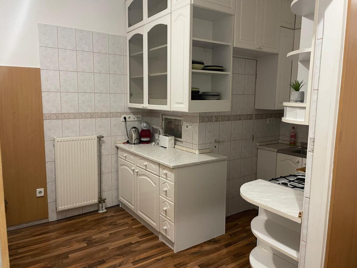 Lovely Apartment On Raday Corso Budapest Luaran gambar